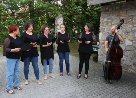 ODKRITJE HISTORIČNIH TABEL 06 FOTO LJUBO VUKELIČ